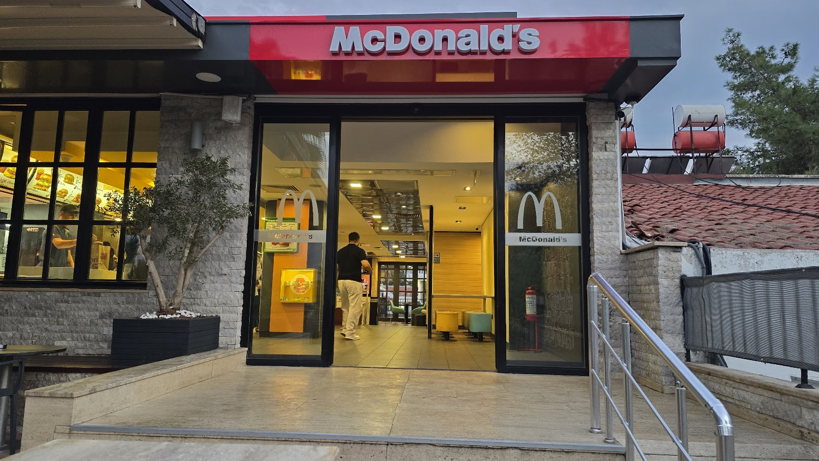 McDonald's Antalya Kemer — photo