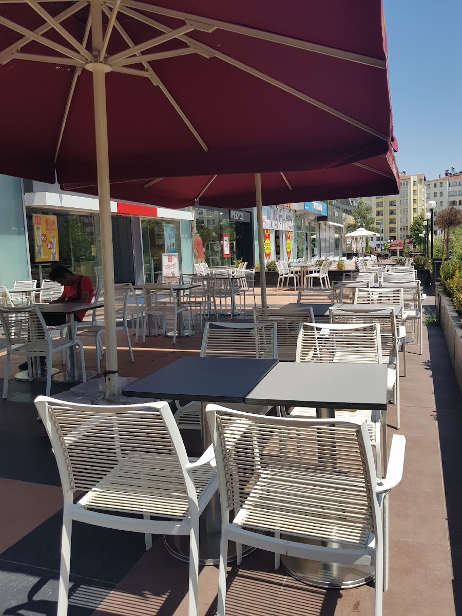 McDonald's Elazığ — fotoğraf 5