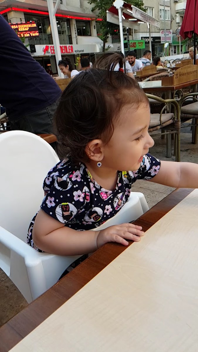 Menekşe Kasap Lokantası — fotoğraf 3