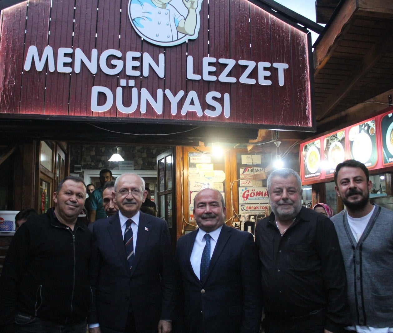 Mengen Lezzet Dünyası — fotoğraf 1