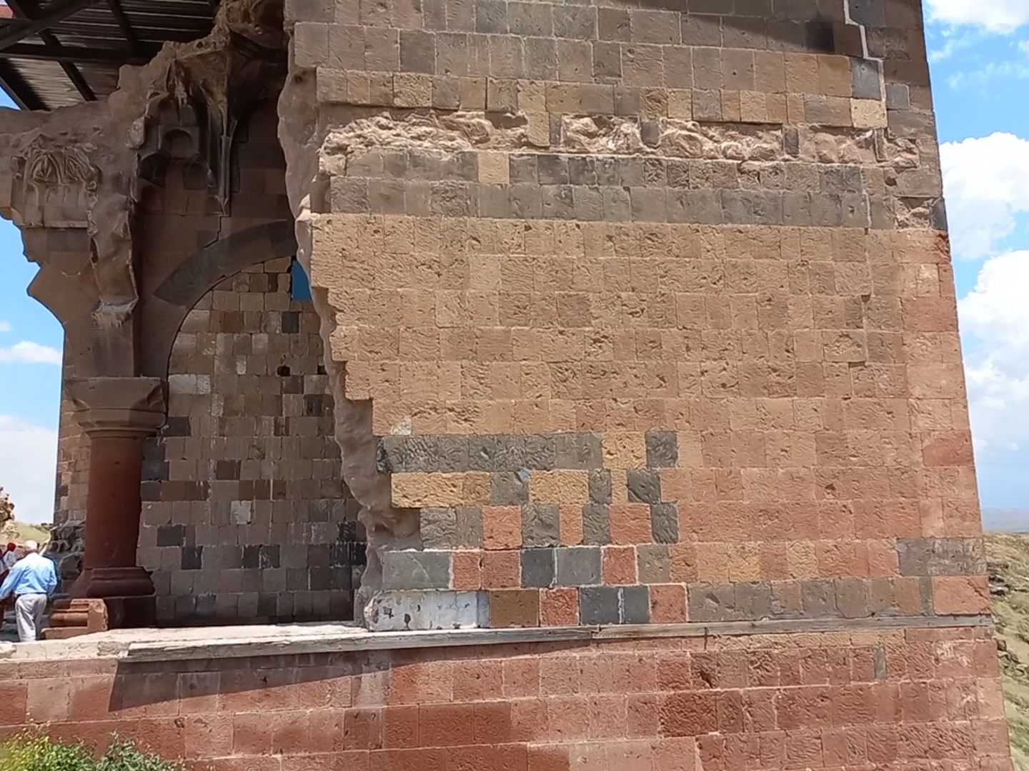 Menûçihr Camii — fotoğraf 3