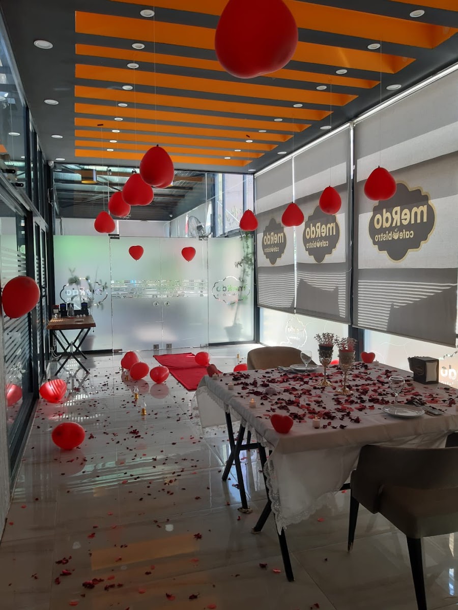 Merdo cafe — fotoğraf