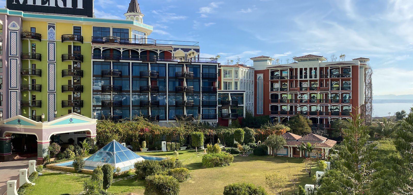 Merit Crystal Cove Hotel — photo
