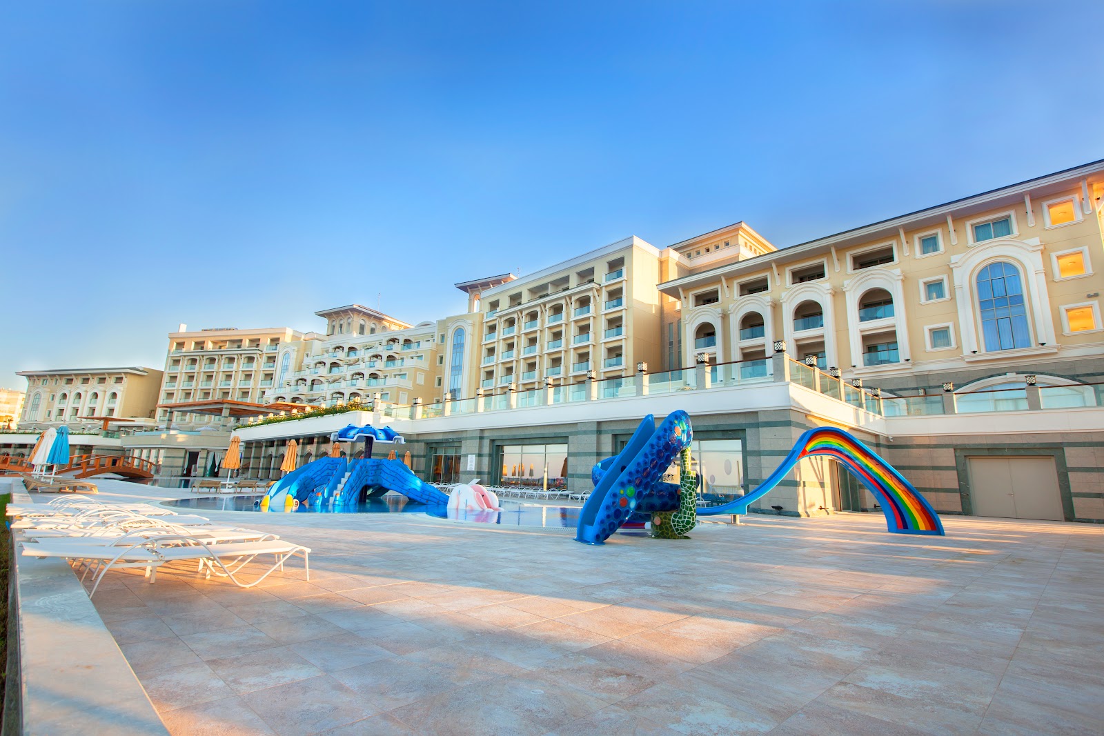 Merit Royal Premium Hotel Casino & Spa — photo