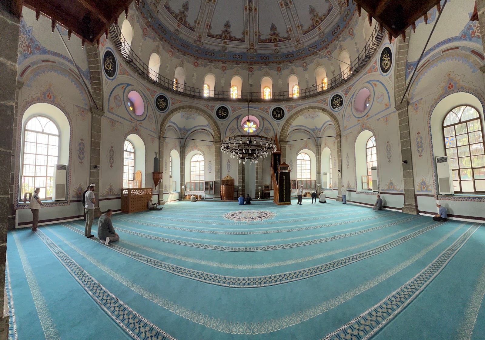 Merkez Büyük Cami