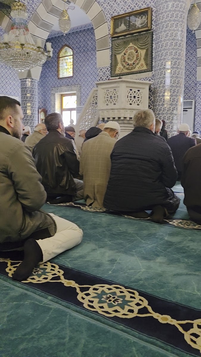 Merkez Sahil Cami — fotoğraf 3