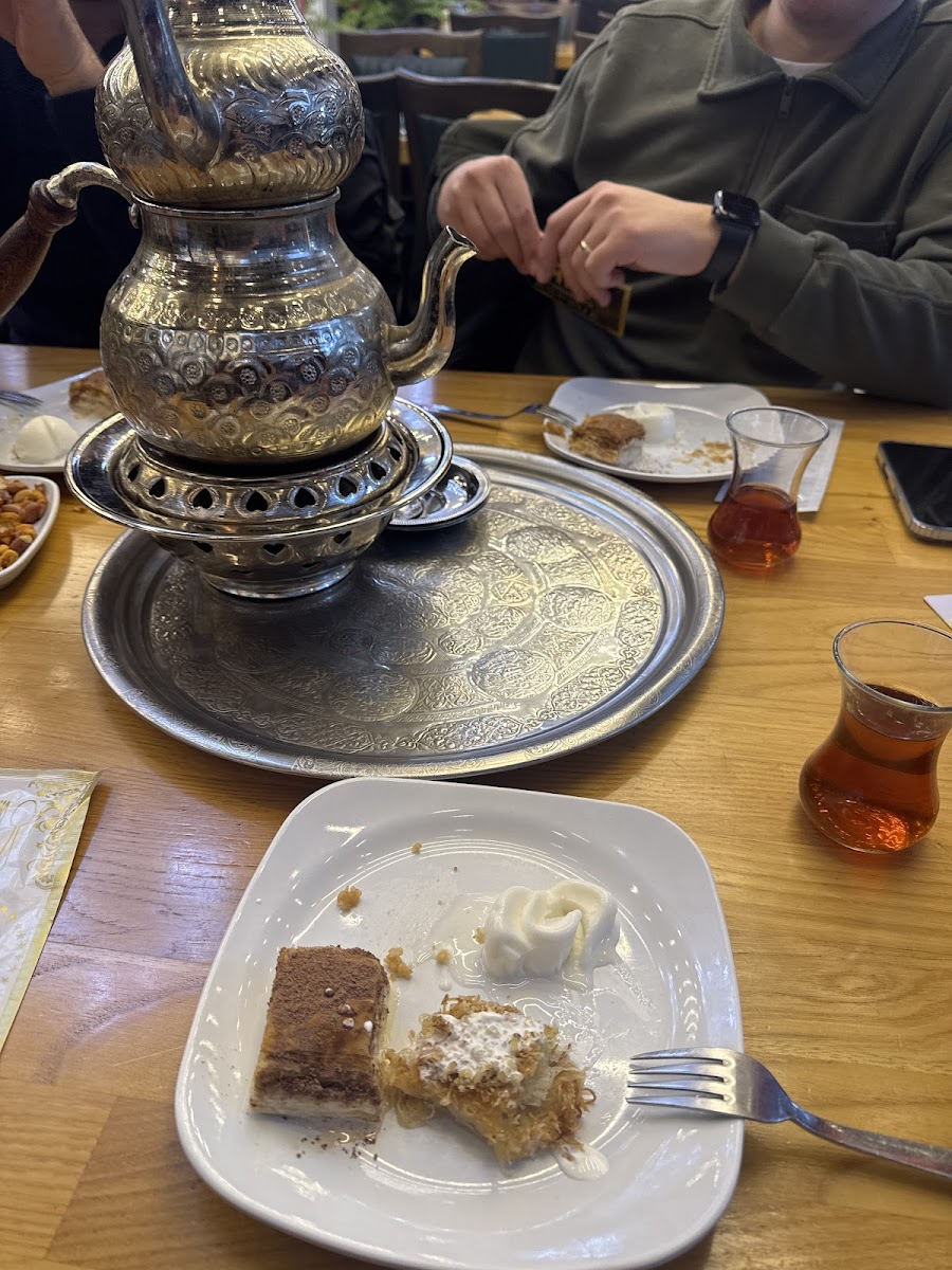 MEŞHUR ATA ASPAVA — fotoğraf 2