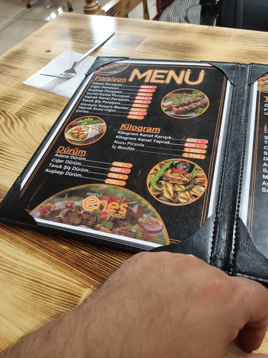 Meşhur Ciğerci Enes Usta Ciğer & Kebap — fotoğraf 2
