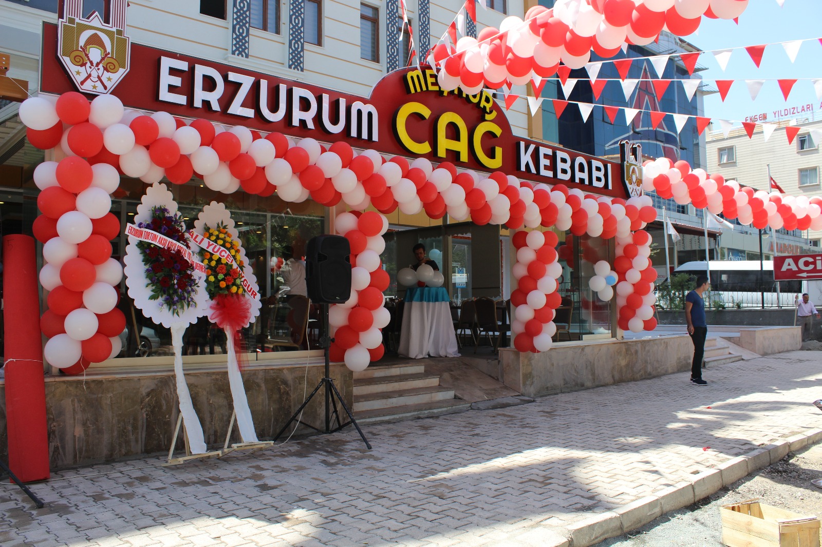 MEŞHUR ERZURUM CAĞ KEBABI - ELAZIĞ — fotoğraf 1