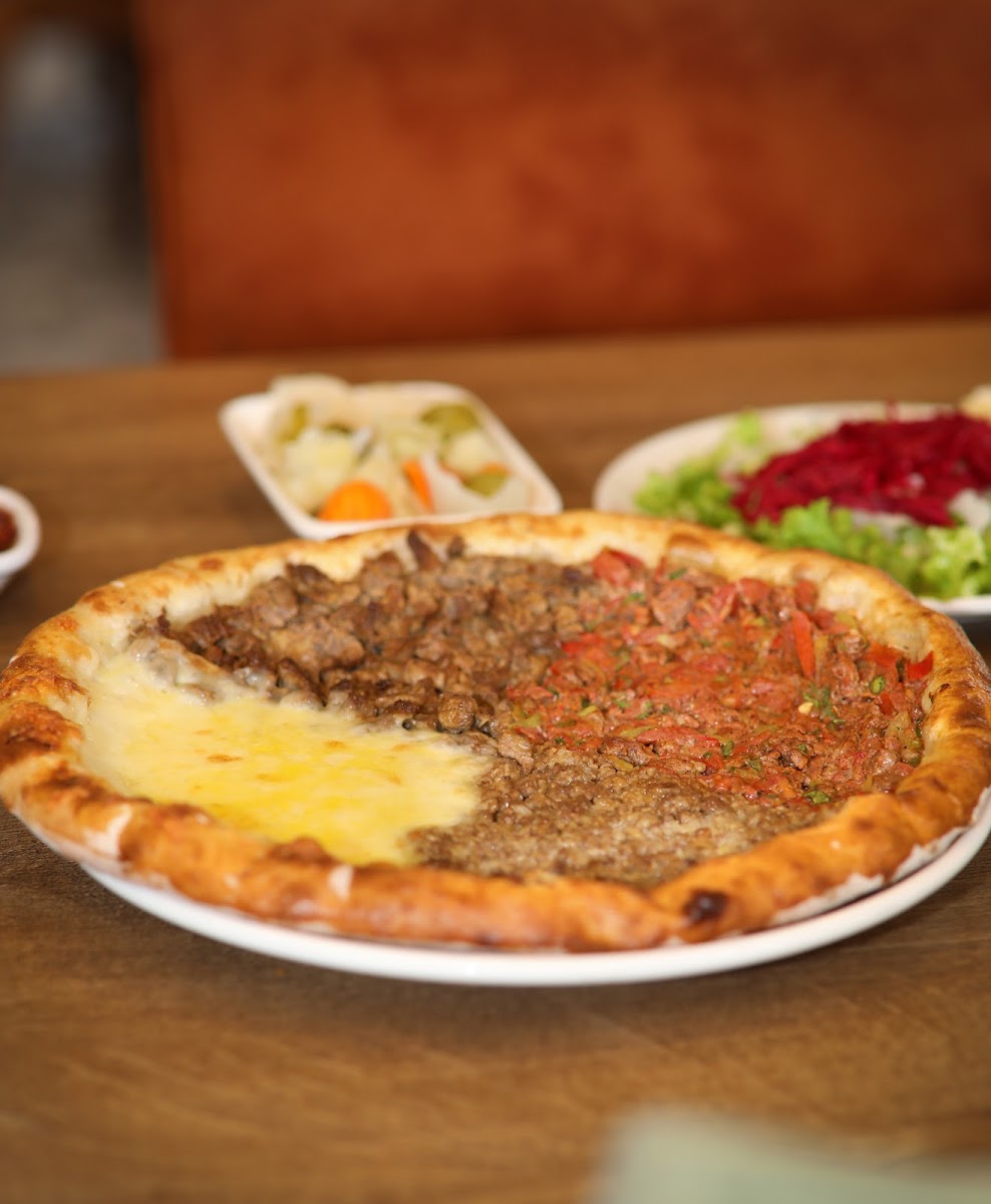 Meşhur Espiye Pidecisi Elmaslar Restaurant — fotoğraf 5