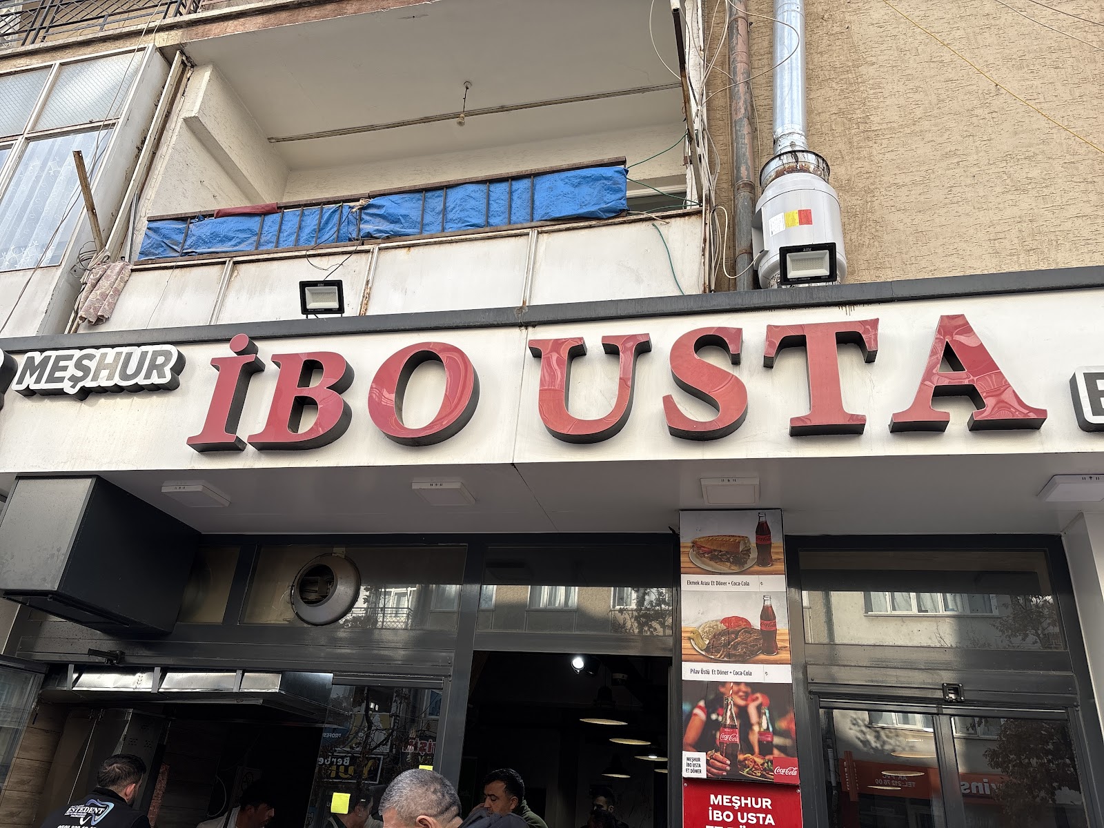 Meşhur İbo Usta'nin Yeri Et Döner — fotoğraf