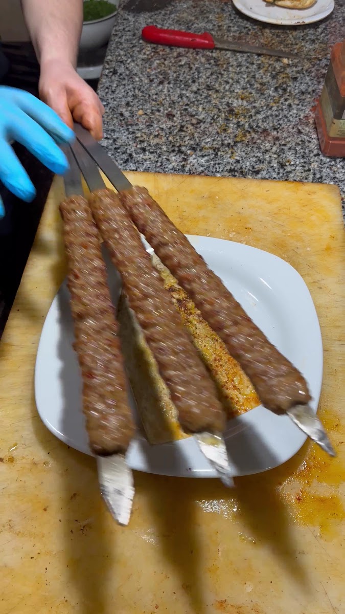 Meşhur Kebapçı Cahit Usta — fotoğraf 3