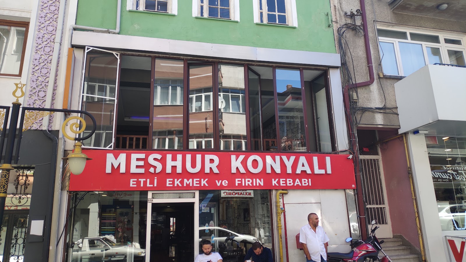Meşhur Konyalı Etli Ekmek — fotoğraf
