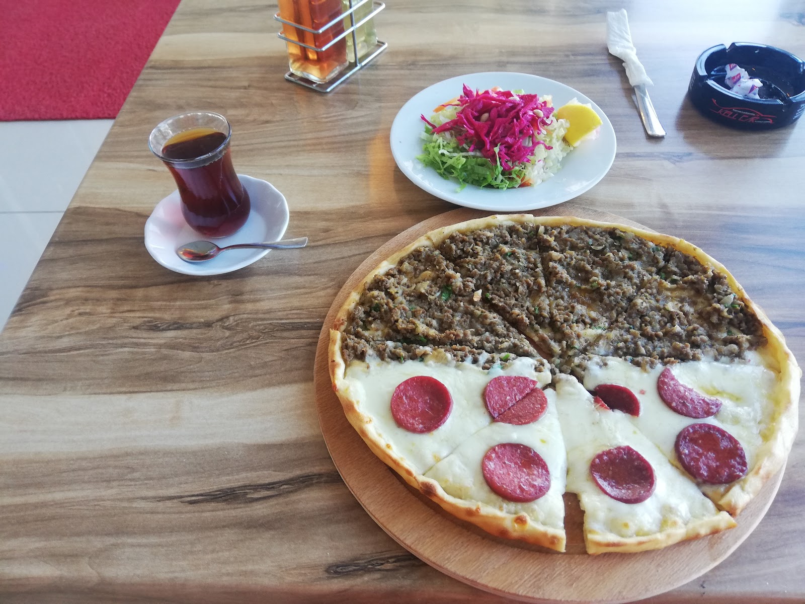 Meşhur pideci Adem Usta Pide ve Lahmacun — photo 5