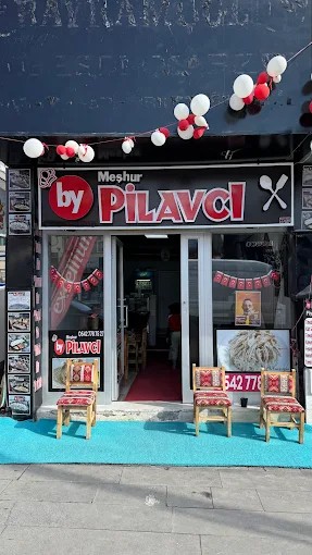 Meşhur Tavuk Pilav — fotoğraf