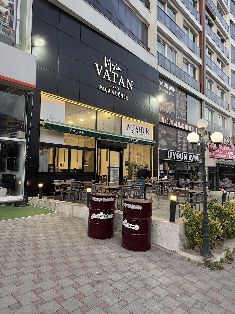 Meşhur Vatan Paça Döner — fotoğraf 5