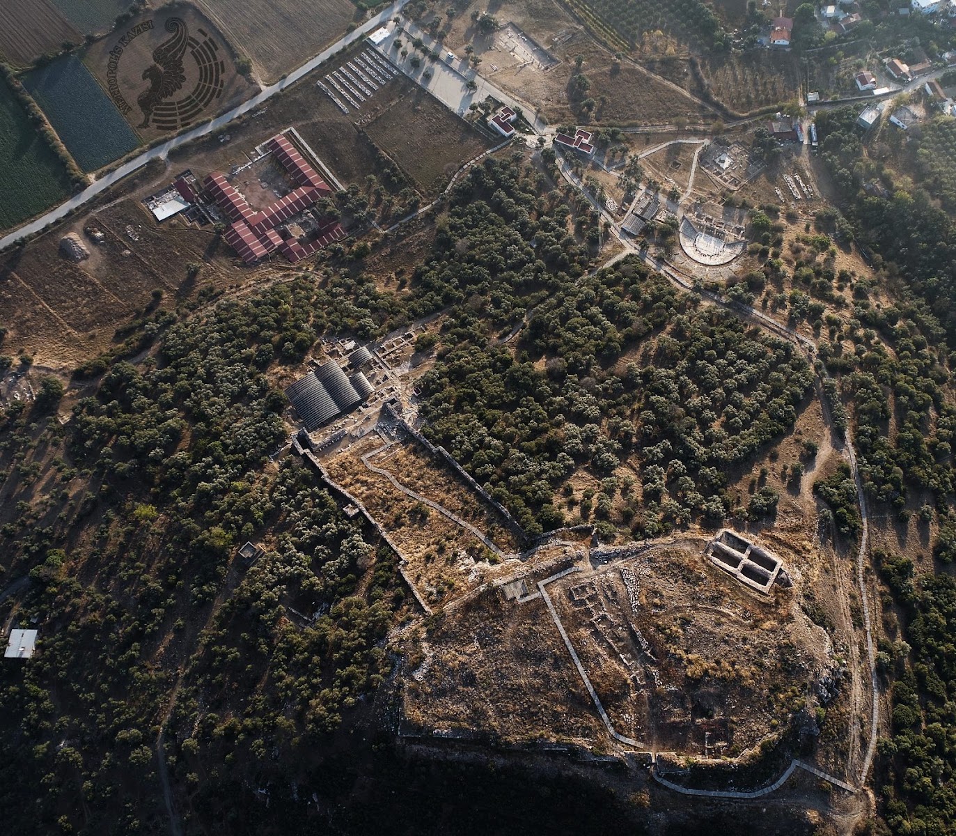 Metropolis Antik Kenti — photo