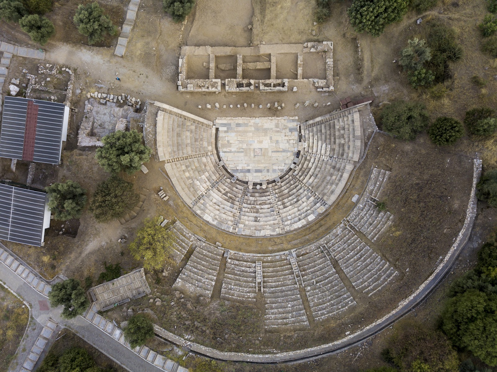 Metropolis Antik Kenti — photo 4