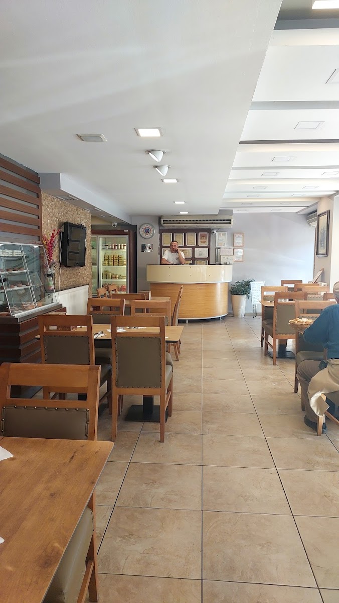 Meydan Köfte Çorba — fotoğraf 2
