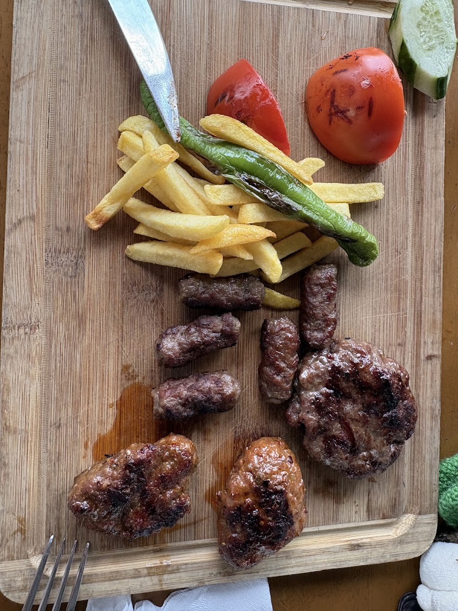 Meydan Restaurant Tekirdağ Köfte — fotoğraf 2