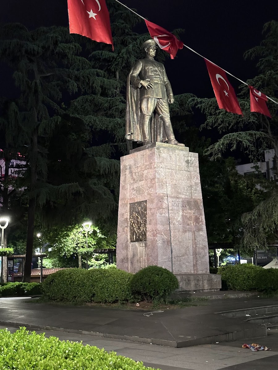 Trabzon: Merkez tarihî yürüyüşü