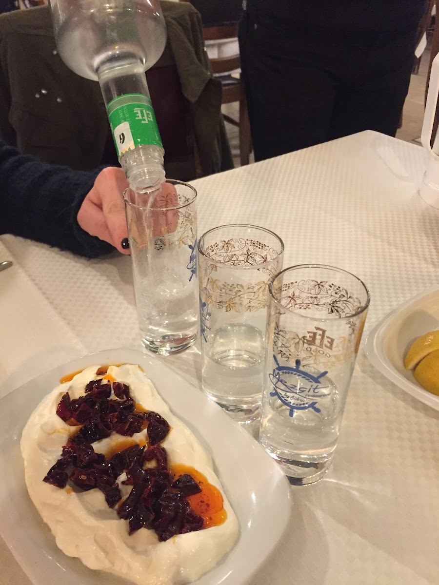 Mezgit Restaurant — fotoğraf 10