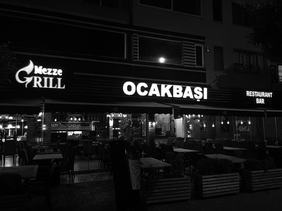 Mezze Grill Restaurant & Ocakbasi — fotoğraf