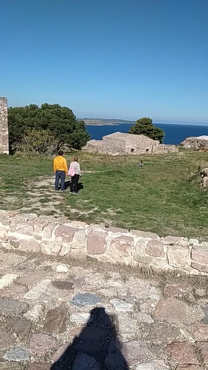 Midilli Kalesi — fotoğraf 3