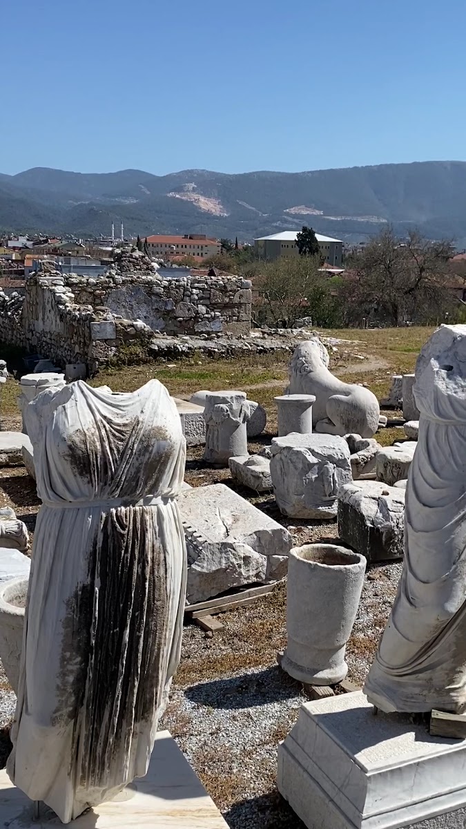 Milas Müze Müdürlüğü - Uzunyuva Anıt Mezarı — fotoğraf 3