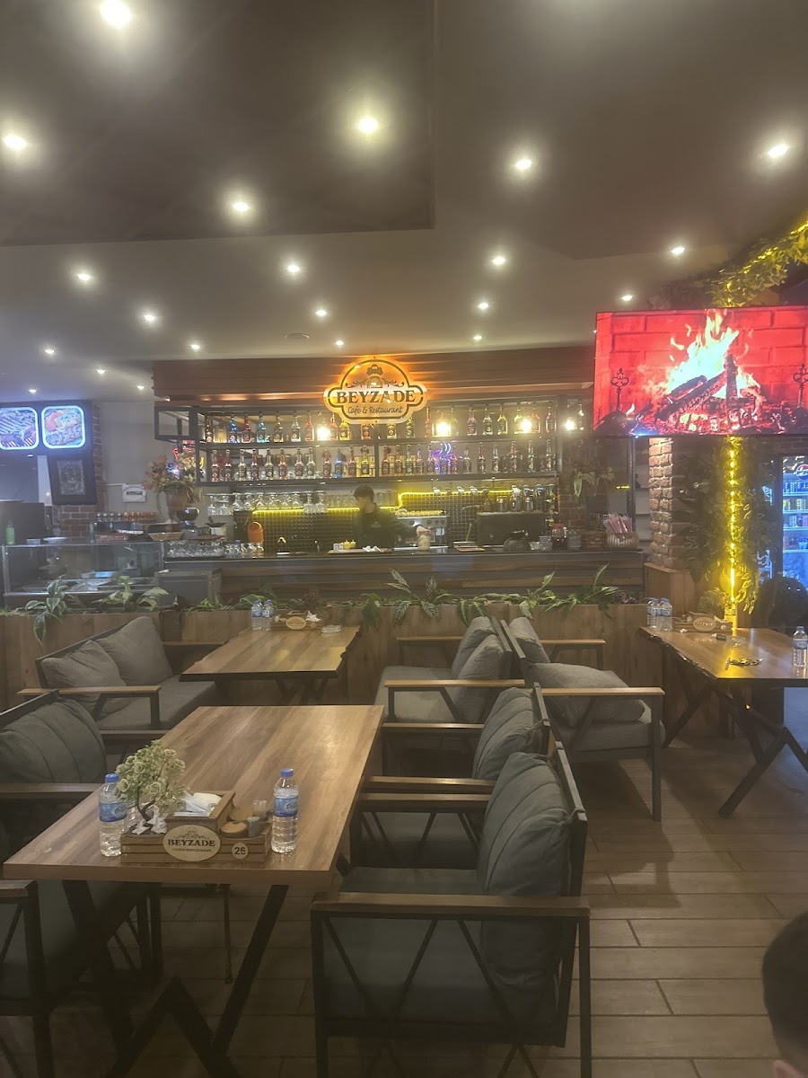 Mis BEYZADE Cafe & Restaurant — fotoğraf 2