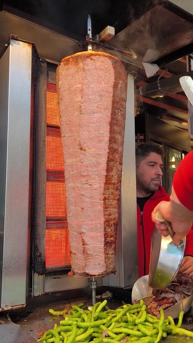 Mistanbul Döner Dönerci Sadık Usta — photo 8