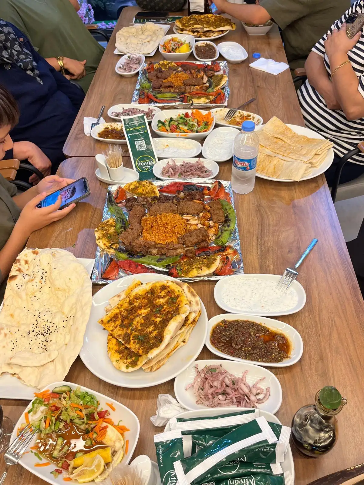 Mivan Restaurant — photo 4
