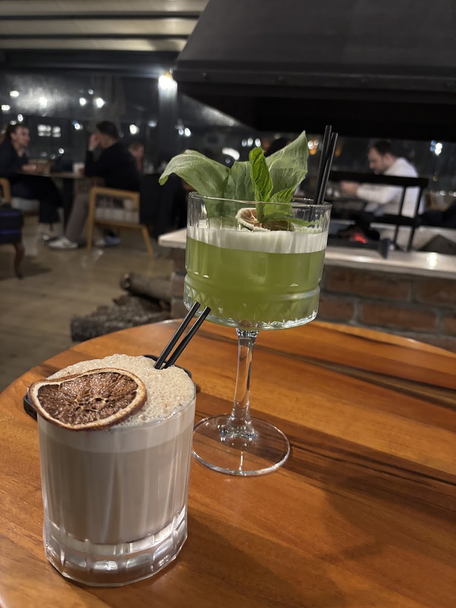 Montana Cafe & Restaurant — fotoğraf 2