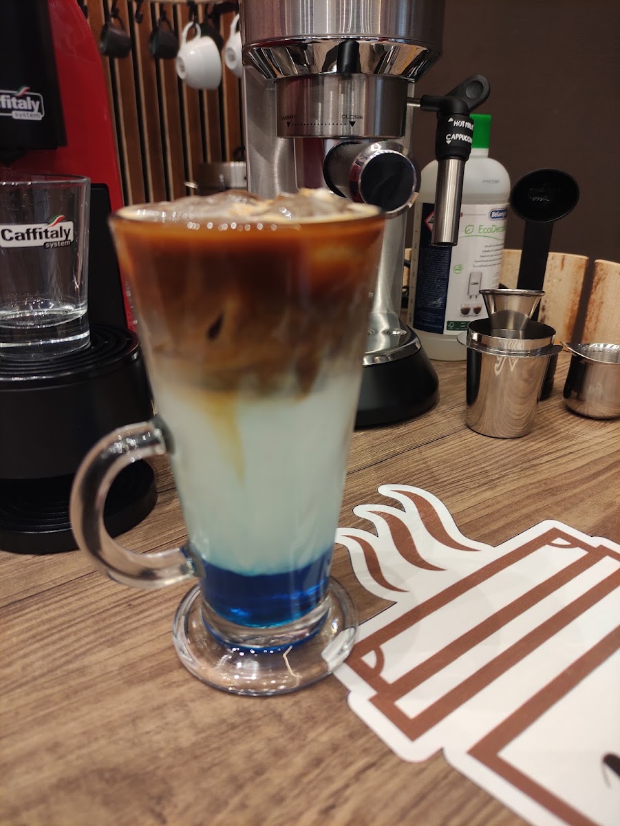 MORE COFFEE — photo 3