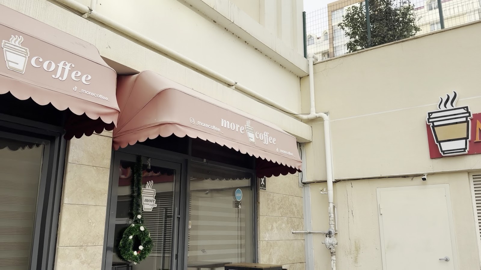 MORE COFFEE — fotoğraf 3