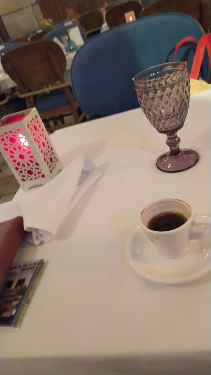 Mösyö Cafe & Restaurant — photo 3