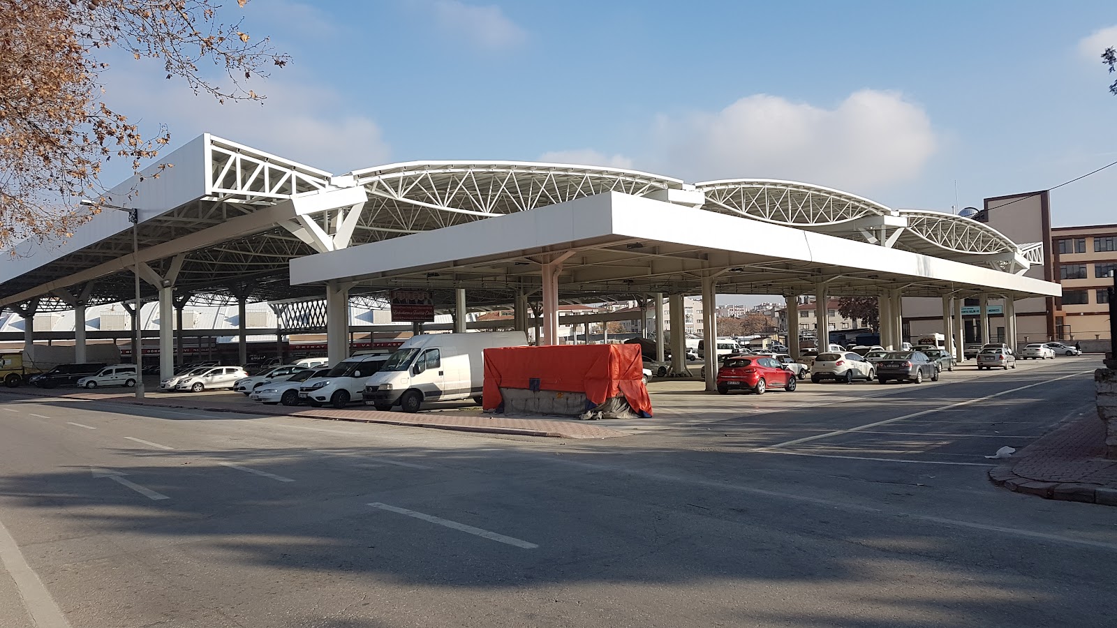 MUHACİR PAZARI — fotoğraf 1