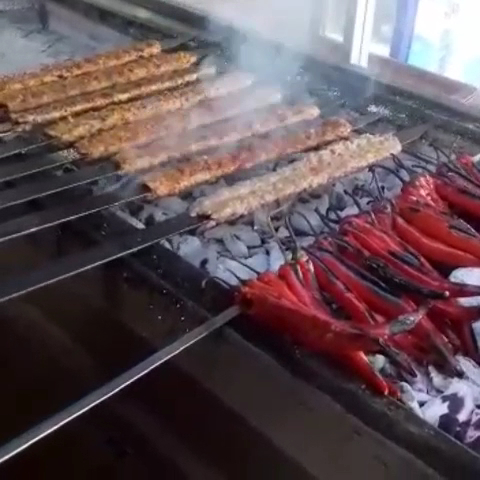 Muhittin Usta Adana Kebap Salonu — fotoğraf 3