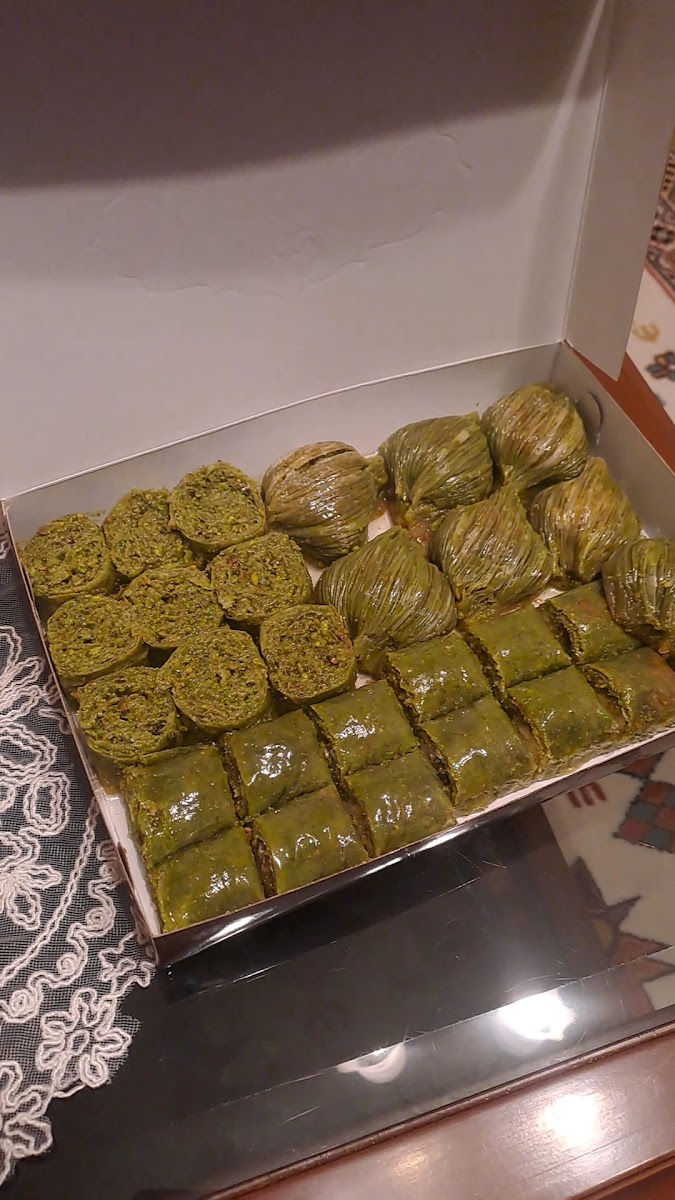 Muhsin Usta Baklava — photo 3