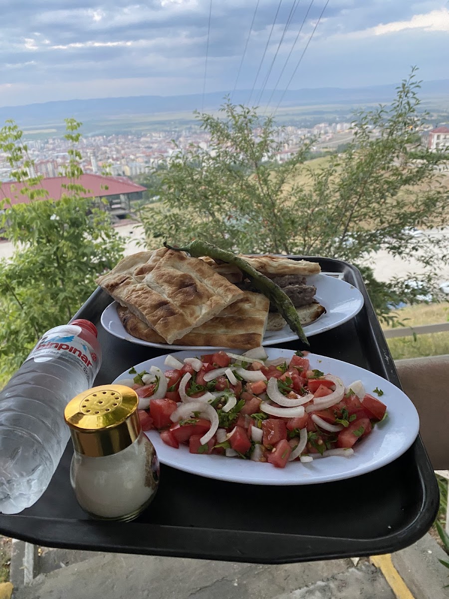 Muhtarın Bağı (Çay Bahçesi) — fotoğraf 2