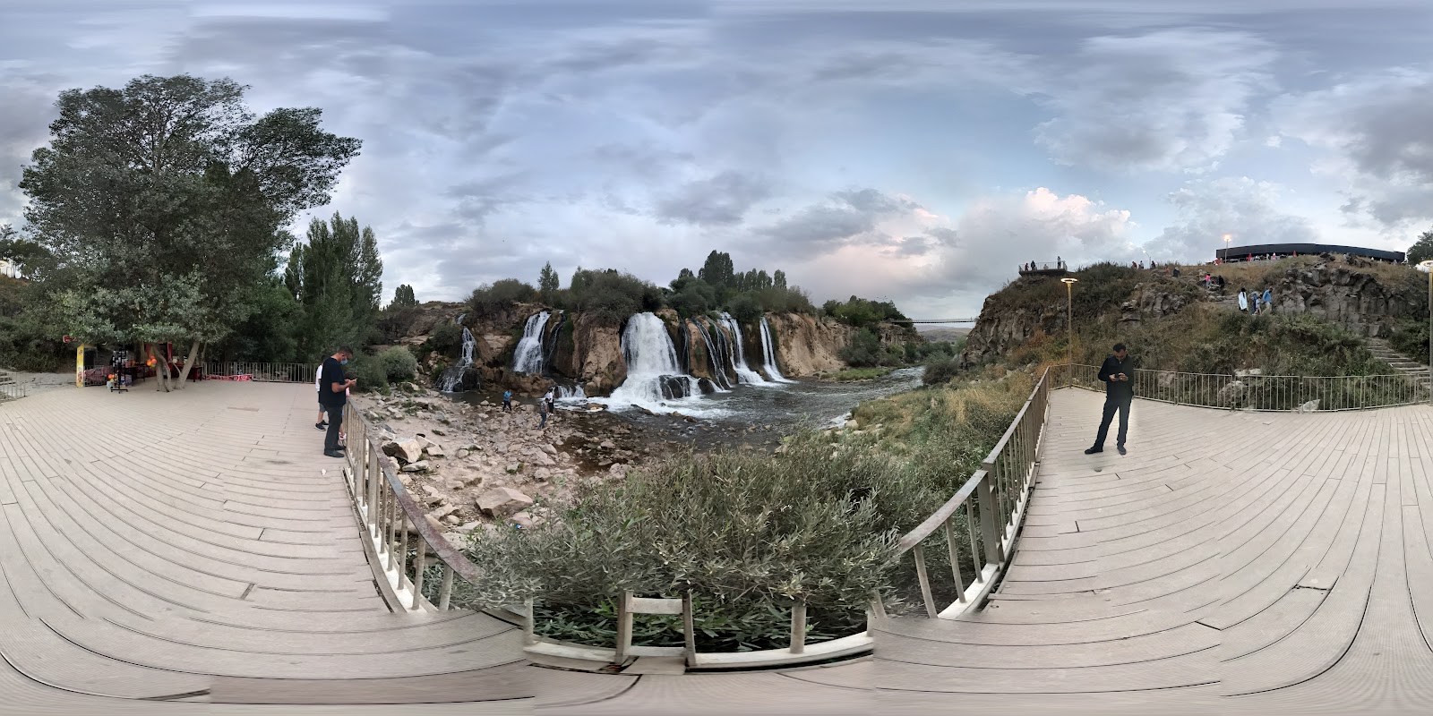Muradiye Şelalesi — fotoğraf 4