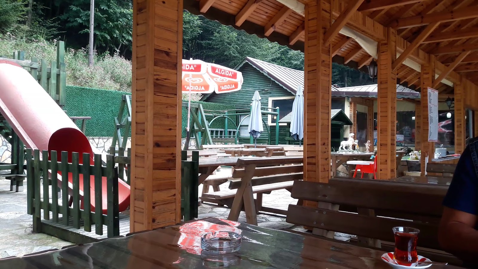 Muratin yeri boludagi karanlikdere et lokantasi — fotoğraf 3