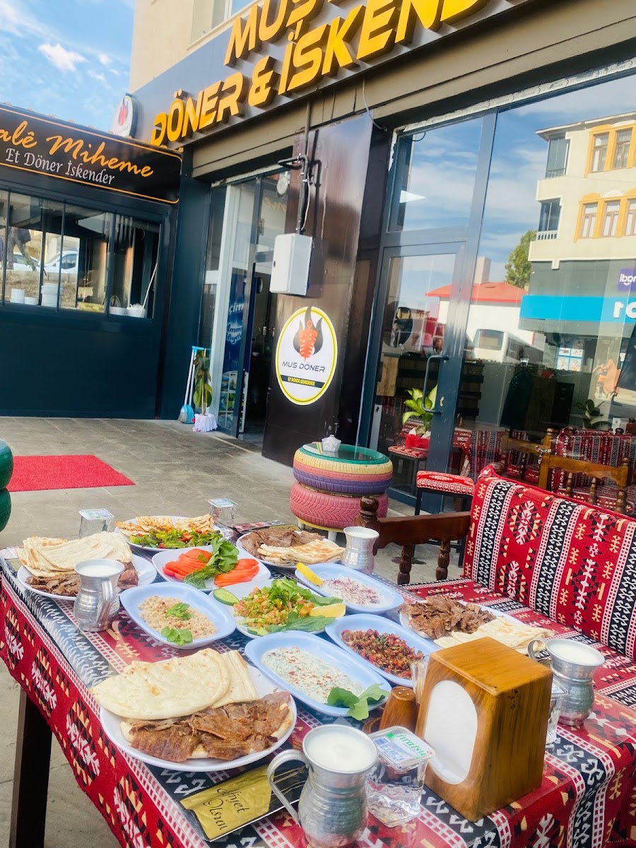 Muş Et Döner & İskender — fotoğraf 2