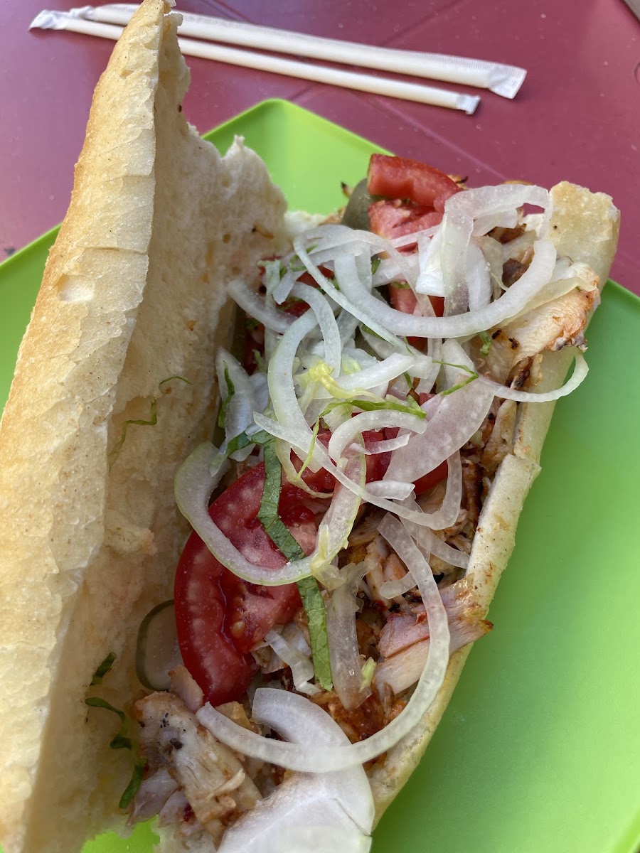 Müslümün Yeri Tavuk Döner — fotoğraf 5