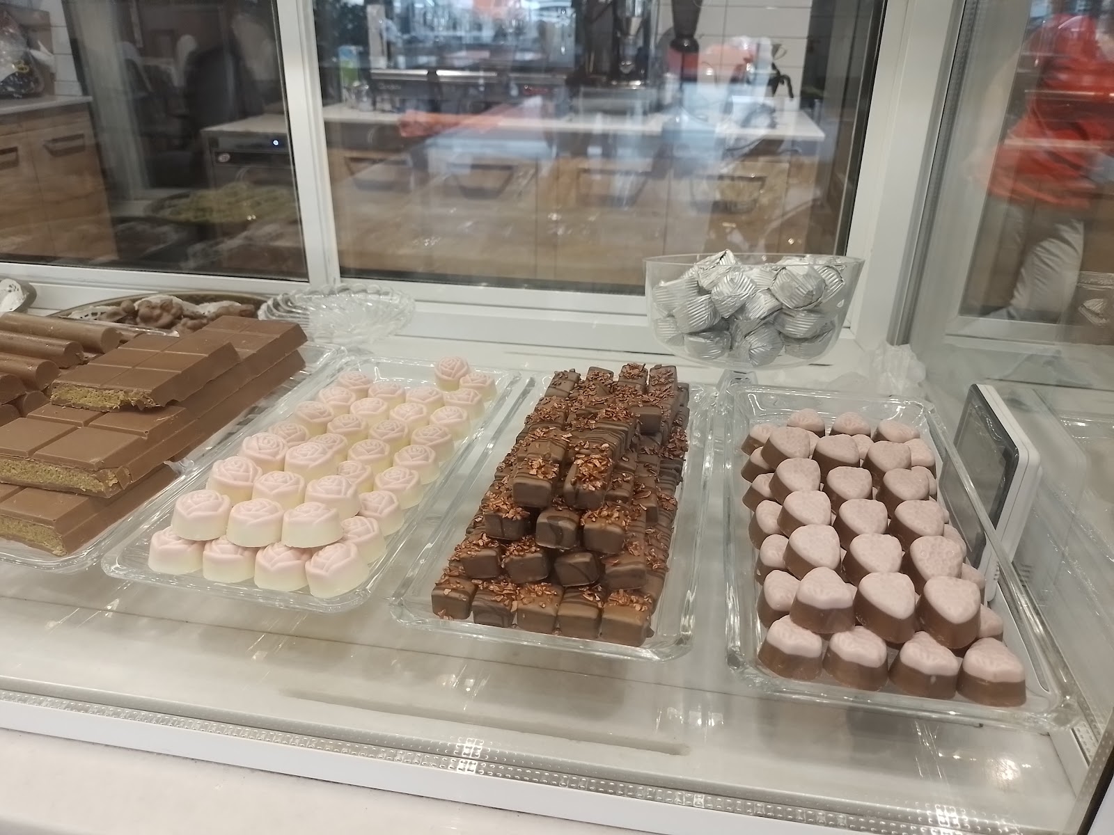 Müstesna Çikolata & Kahve — photo 4