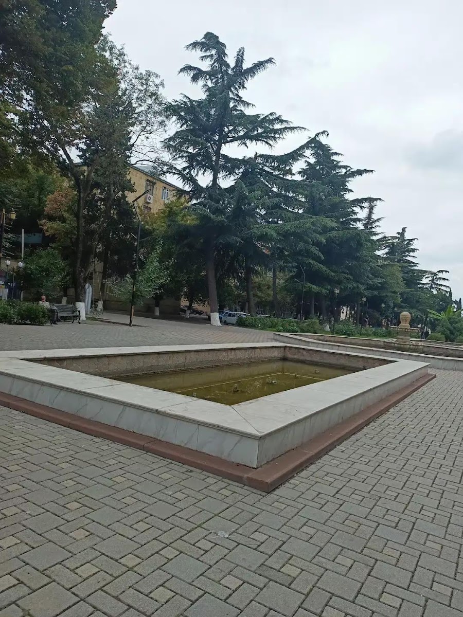 Mütəfəkkirlər parkı — photo