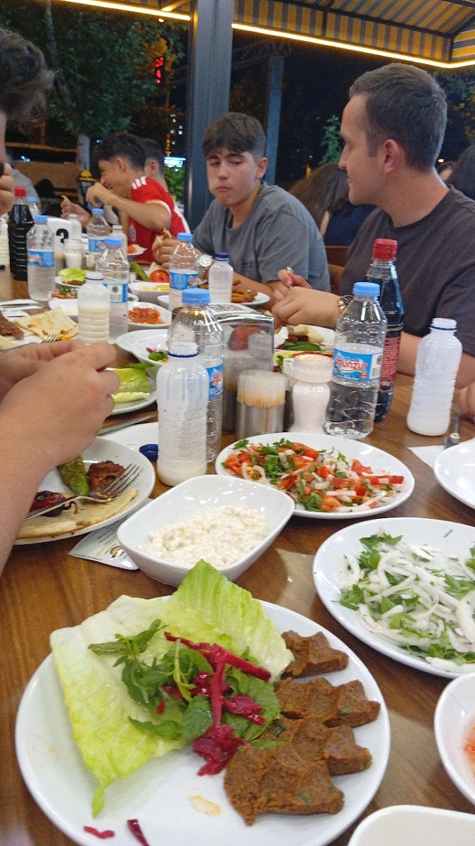 Nasır Usta Adana Kebapçısı Diclekent Şubesi — fotoğraf 2