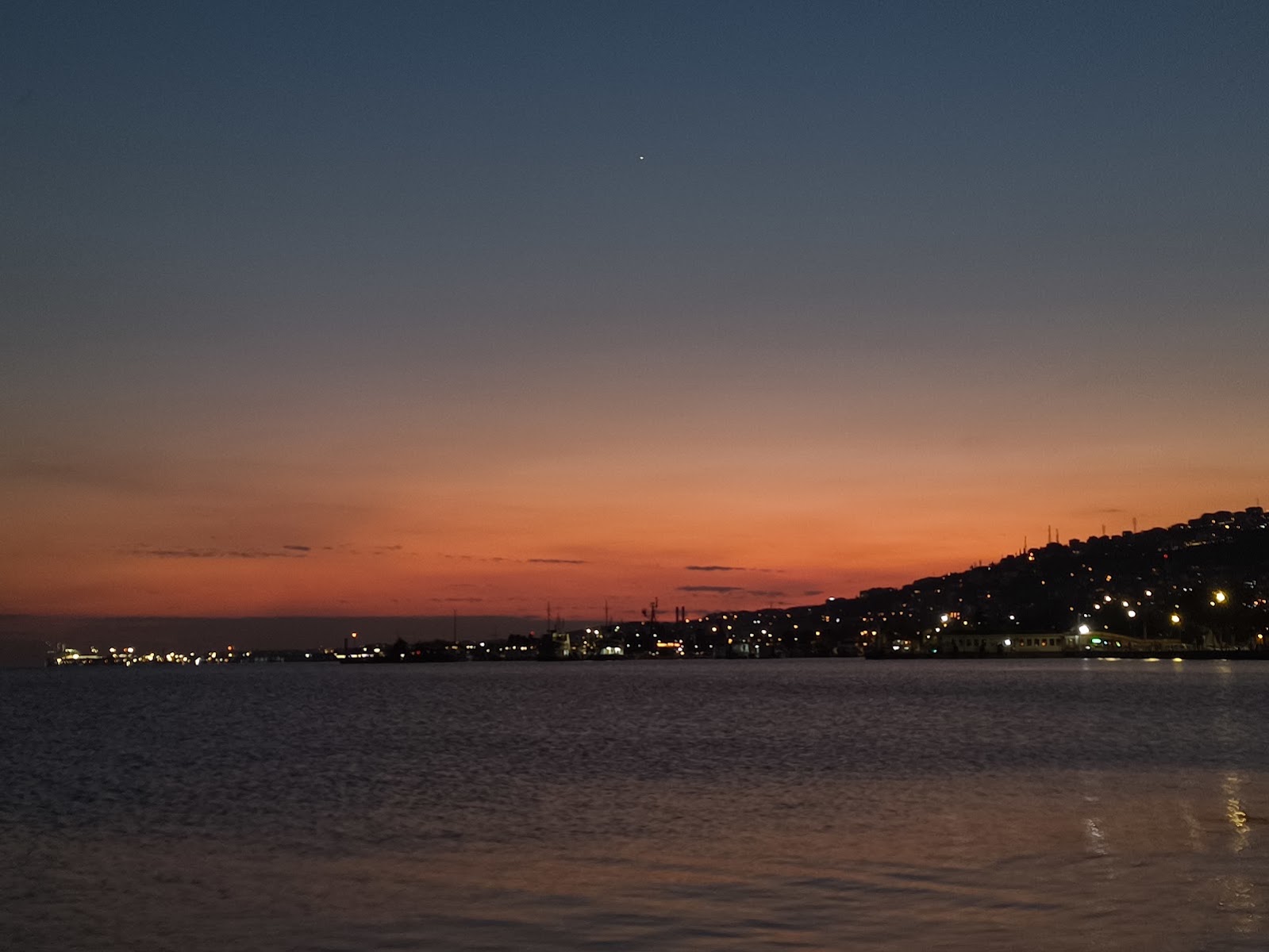 Nazmi Oğuz Parkı — fotoğraf 4