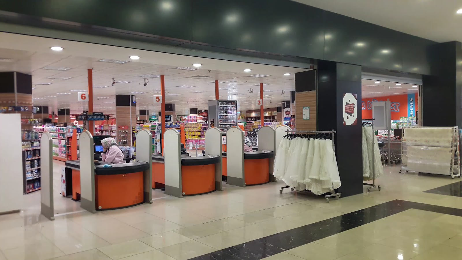 NCITY AVM - İZMİT — fotoğraf 3