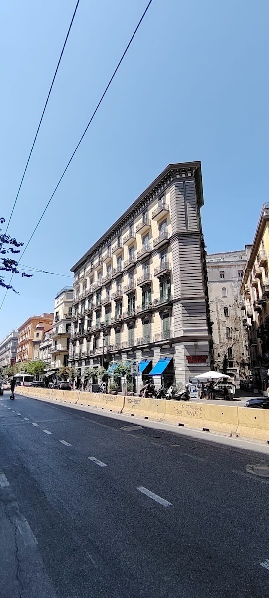 Neapolis Center — photo 9